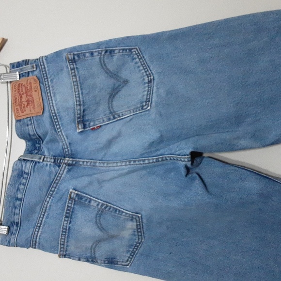 Levi's 550 men's relaxed fit jean medium wash size 31X34 - Picture 4 of 7